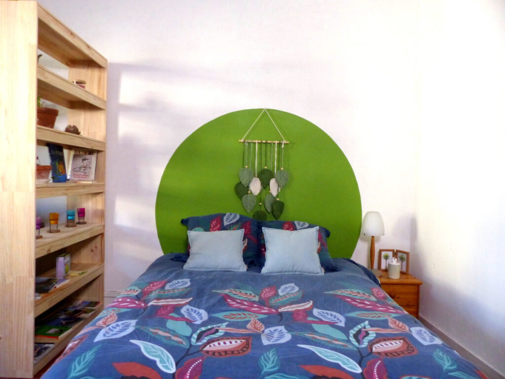 French immersion at teacher's home